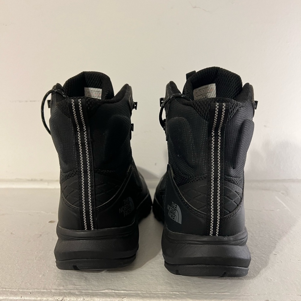 LIKE NEW North Face Ultra XC GTX Gore-Tex Boots - black - Picture 4 of 7